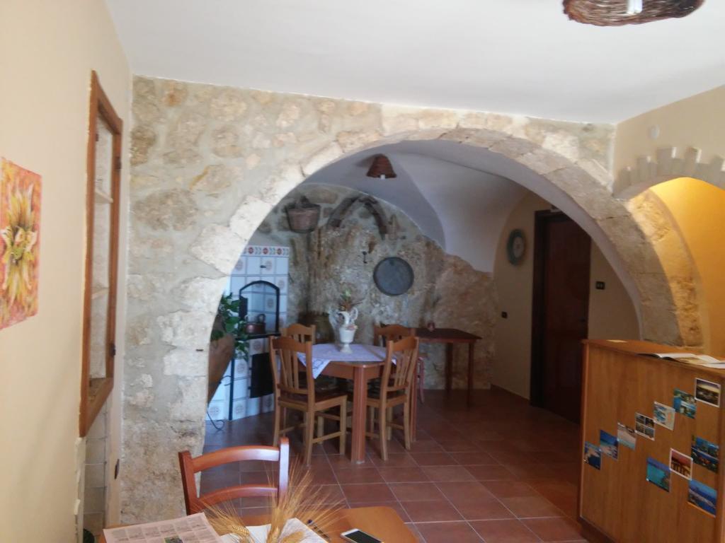 Casa Mule Hotell Caltabellotta Exteriör bild